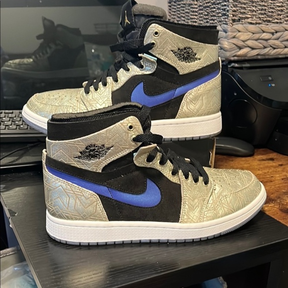 Air Jordan 1 Zoom Comfort Gold Laser Size 7 - No Box
